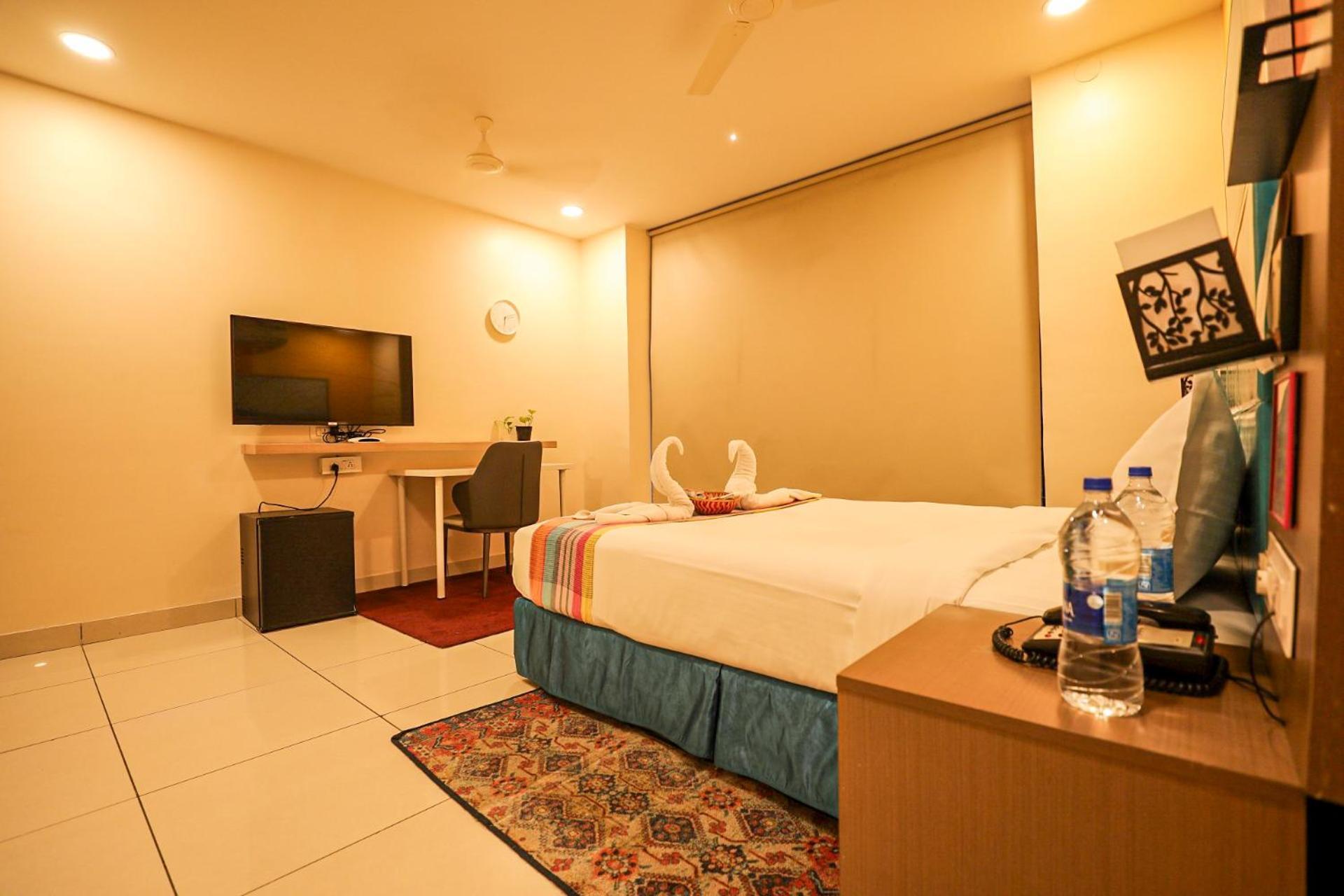 Hotel White Fields Hitec City, Hyderabad Exterior foto