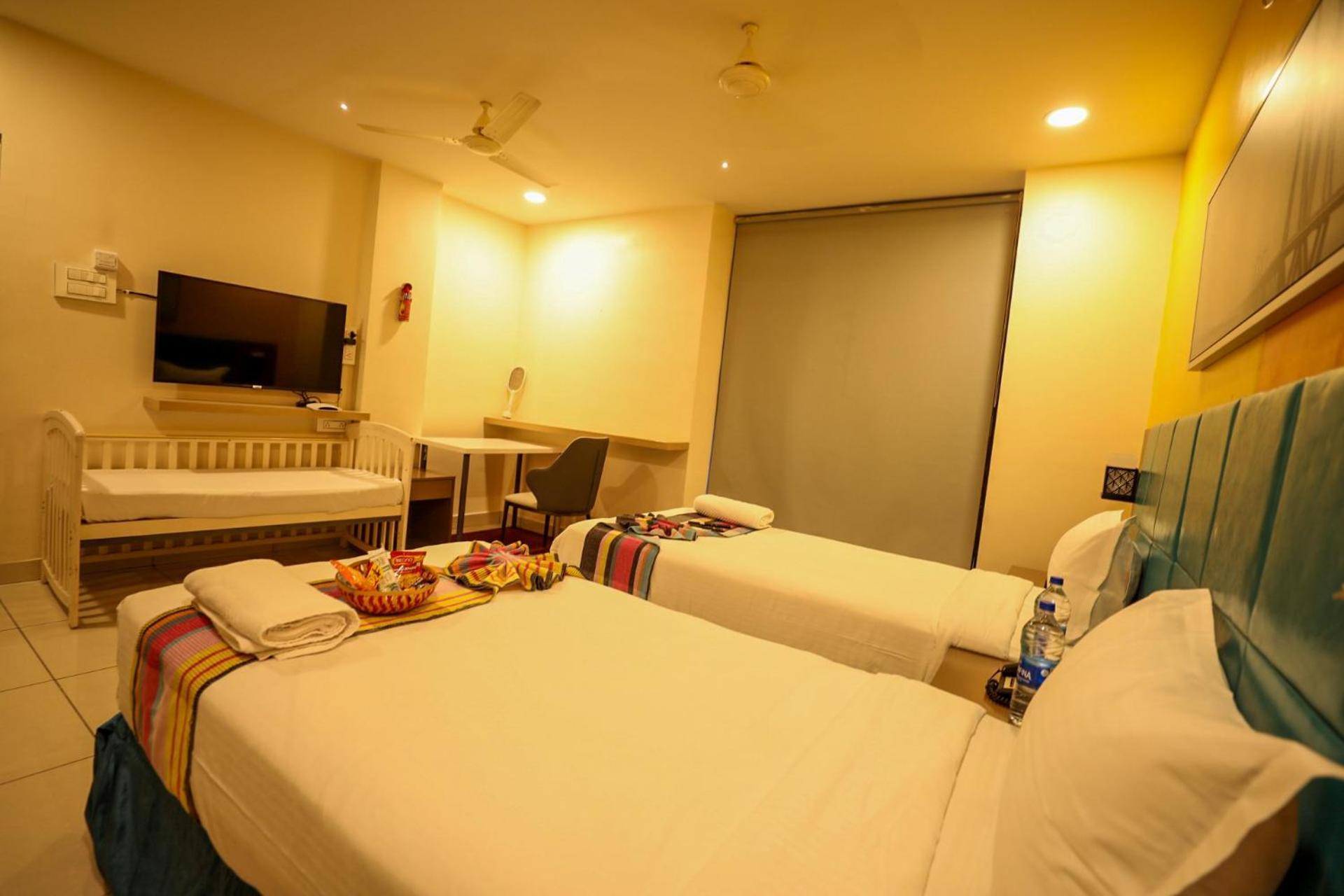 Hotel White Fields Hitec City, Hyderabad Exterior foto